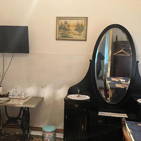 Somborski Salas - Strogi Centar Luaran gambar