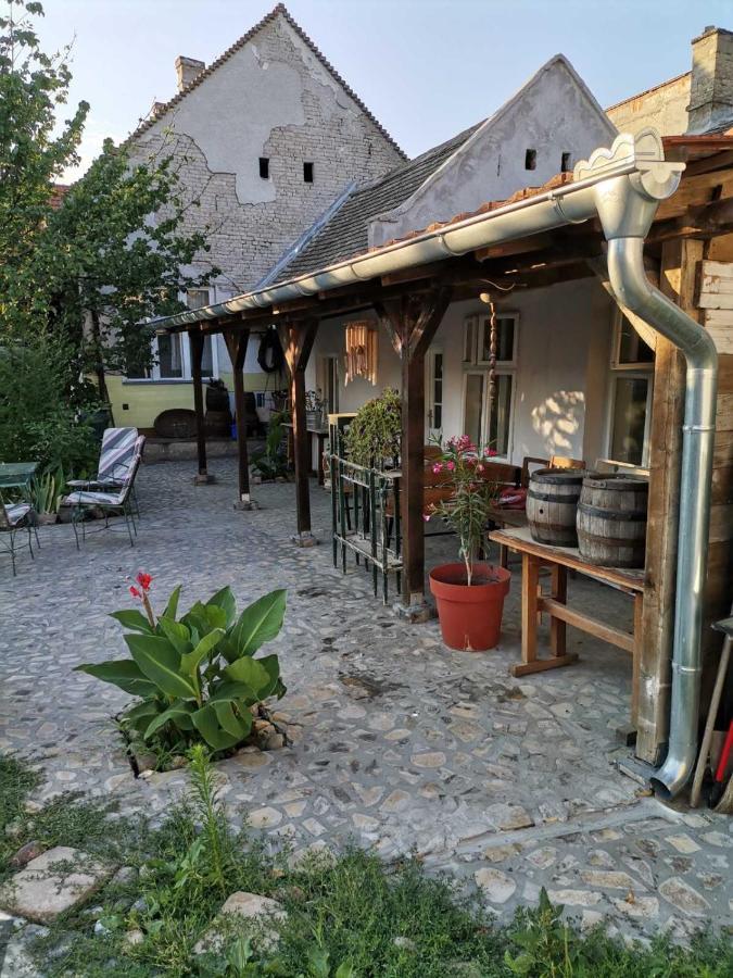 Somborski Salas - Strogi Centar Luaran gambar